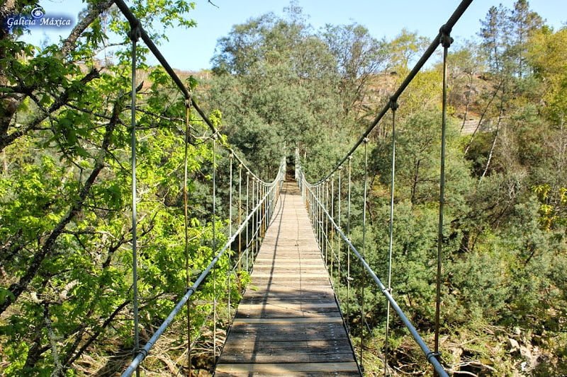 Puente colgante de Calvelo
